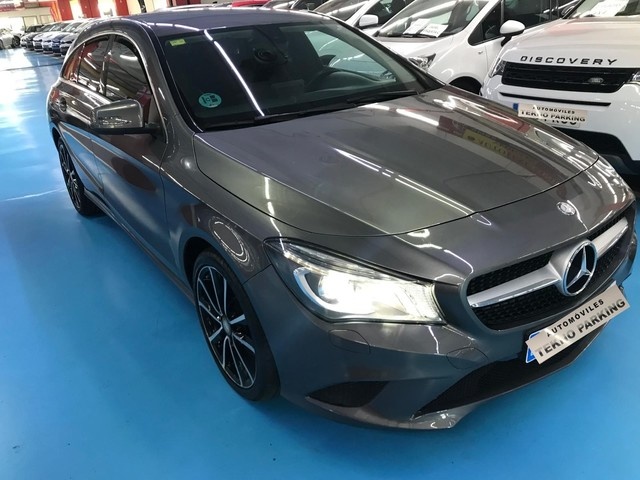 Mercedes-BenzCLA Shooting Brake 200 d 4Matic 100 kW (136 CV) Vehículo usado en Barcelona - 3