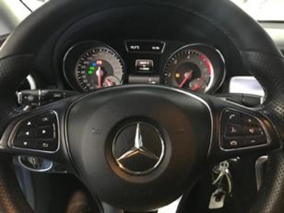 Mercedes-Benz CLA Shooting Brake 200 d 4Matic 100 kW (136 CV) Mercedes-Benz CLA Shooting Brake 200 d 4Matic 100 kW (136 CV)