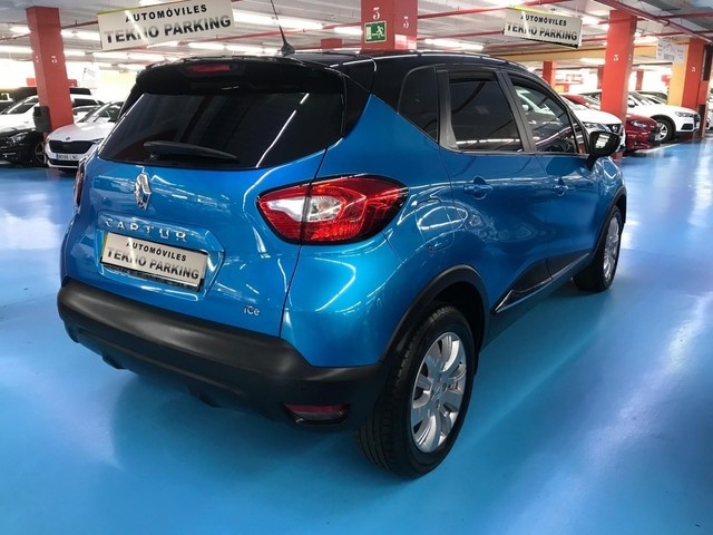 RenaultCaptur Zen Energy TCe 88 kW (120 CV) EDC Vehículo usado en Barcelona - 4