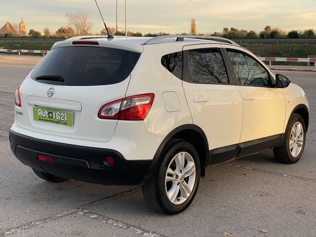NissanQashqai 1.6 Tekna Sport 4X2 86 kW (117 CV) Vehículo usado en Barcelona - 3