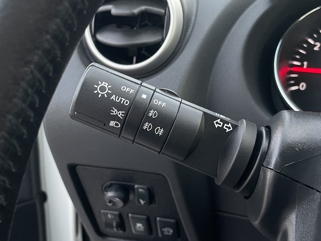 NissanQashqai 1.6 Tekna Sport 4X2 86 kW (117 CV) Vehículo usado en Barcelona - 20