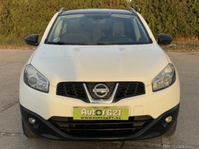 Nissan Qashqai 1.6 Tekna Sport 4X2 86 kW (117 CV) Nissan Qashqai 1.6 Tekna Sport 4X2 86 kW (117 CV)