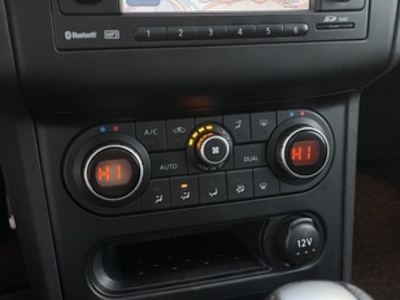 Nissan Qashqai 1.6 Tekna Sport 4X2 86 kW (117 CV) Nissan Qashqai 1.6 Tekna Sport 4X2 86 kW (117 CV)