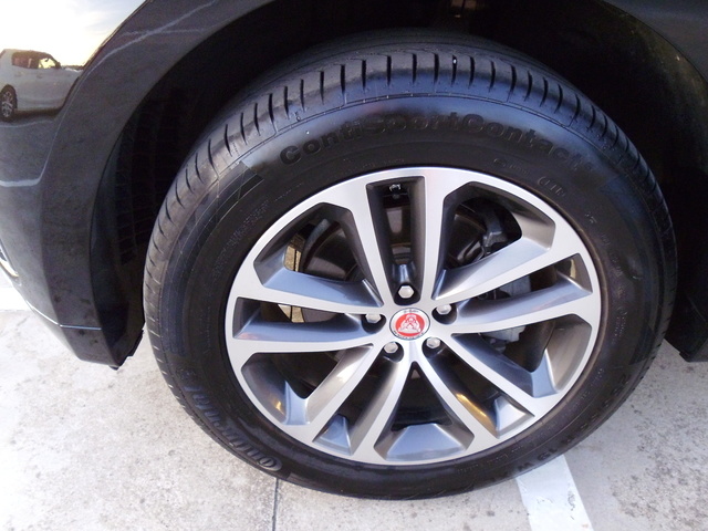 JaguarF-PACE 2.0L i4D R-Sport AWD Auto 177 kW (240 CV) Vehículo usado en Barcelona - 19