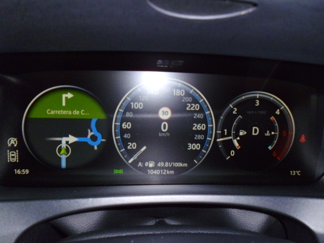 JaguarF-PACE 2.0L i4D R-Sport AWD Auto 177 kW (240 CV) Vehículo usado en Barcelona - 23