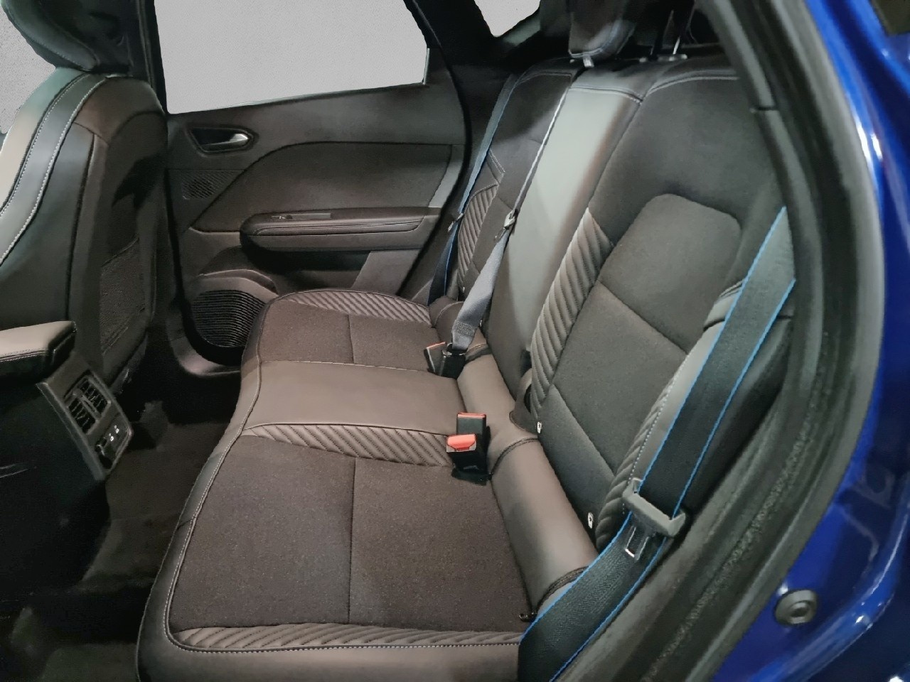 Renault Captur Espirit Alpine E-Tech 107 kW (145 CV) - 9