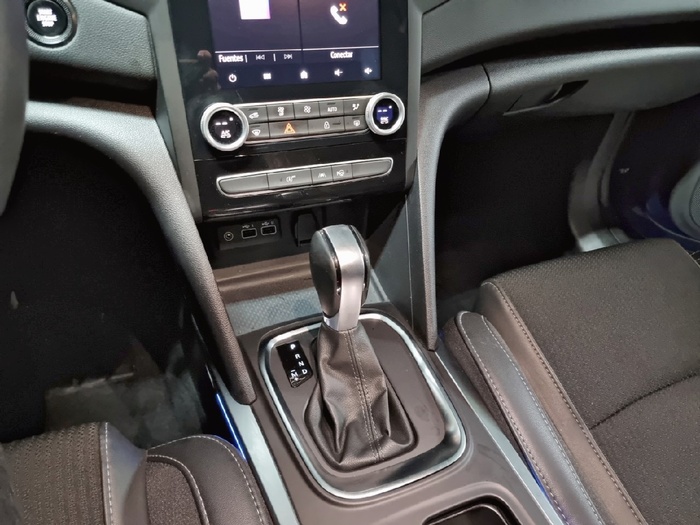 Renault Megane Techno Blue dCi EDC 85 kW (115 CV) - 7 Renault Megane Techno Blue dCi EDC 85 kW (115 CV) - 7