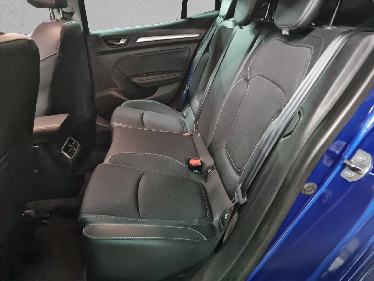 Renault Megane Techno Blue dCi EDC 85 kW (115 CV) - 9