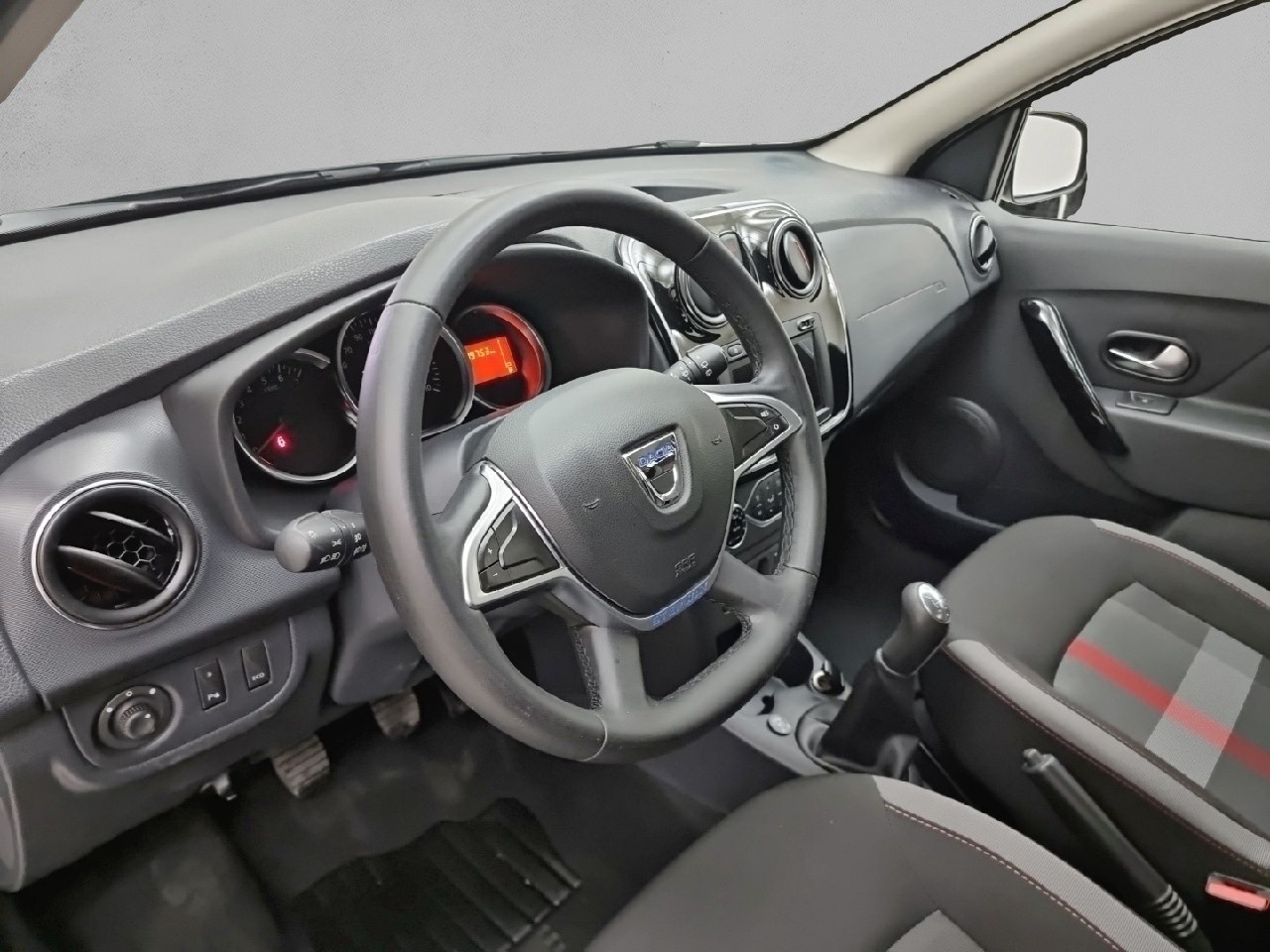 Dacia Sandero Serie Limitada Xplore TCE 66 kW (90 CV) GLP - 8