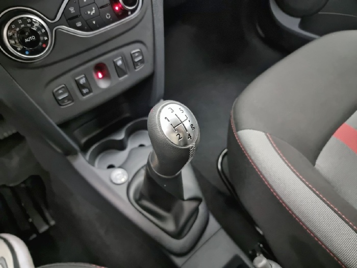 Dacia Sandero Serie Limitada Xplore TCE 66 kW (90 CV) GLP - 11 Dacia Sandero Serie Limitada Xplore TCE 66 kW (90 CV) GLP - 11