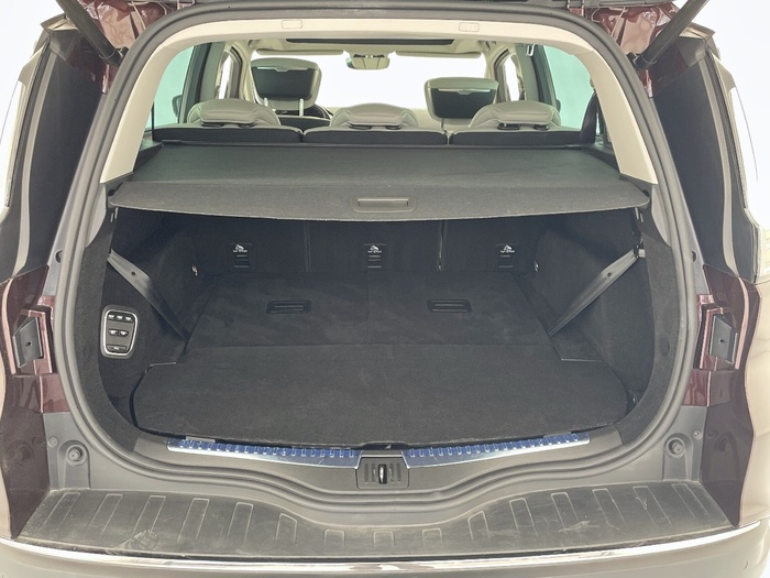 Renault Espace Initiale Paris Blue dCi 139 kW (190 CV) EDC - 5 Renault Espace Initiale Paris Blue dCi 139 kW (190 CV) EDC - 5