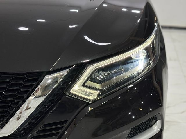 NissanQashqai DIG-T 115 N-Connecta 85 kW (115 CV) Vehículo usado en Barcelona - 7