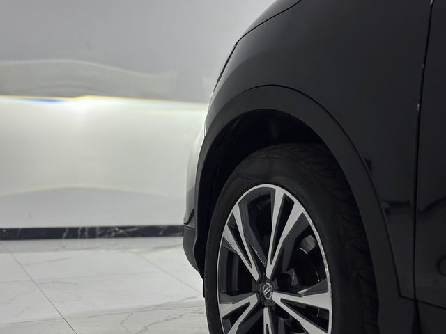 NissanQashqai DIG-T 115 N-Connecta 85 kW (115 CV) Vehículo usado en Barcelona - 8