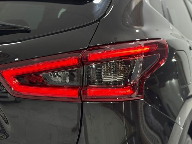 NissanQashqai DIG-T 115 N-Connecta 85 kW (115 CV) Vehículo usado en Barcelona - 16