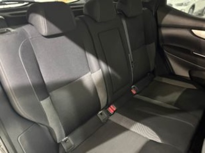 Nissan Qashqai DIG-T 115 N-Connecta 85 kW (115 CV) Nissan Qashqai DIG-T 115 N-Connecta 85 kW (115 CV)