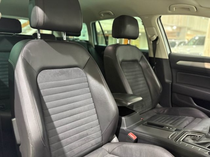 VolkswagenPassat Variant Sport 2.0 TDI 110 kW (150 CV) DSG Vehículo usado en Barcelona - 18 VolkswagenPassat Variant Sport 2.0 TDI 110 kW (150 CV) DSG Vehículo usado en Barcelona - 18