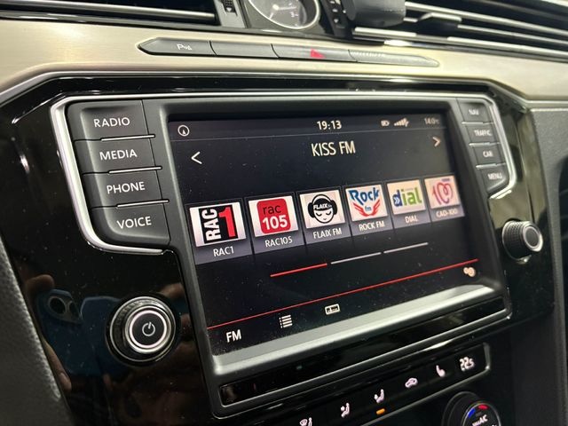 VolkswagenPassat Variant Sport 2.0 TDI 110 kW (150 CV) DSG Vehículo usado en Barcelona - 25