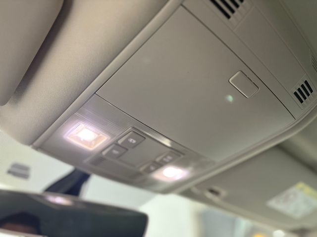 VolkswagenPassat Variant Sport 2.0 TDI 110 kW (150 CV) DSG Vehículo usado en Barcelona - 29