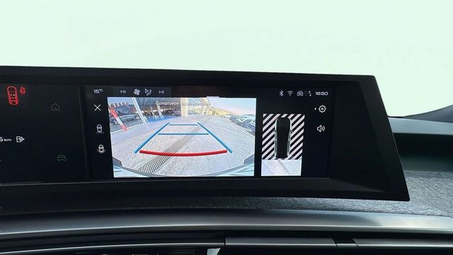 Peugeot5008 Hybrid 1.2 Allure eDCS6 107 kW (145 CV) Vehículo usado en Barcelona - 15