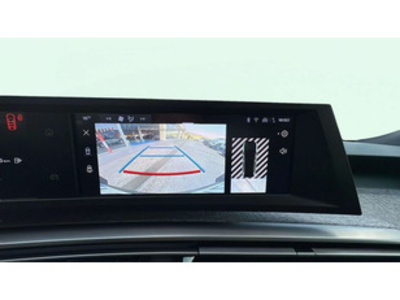 Peugeot 5008 Hybrid 1.2 Allure eDCS6 107 kW (145 CV) Peugeot 5008 Hybrid 1.2 Allure eDCS6 107 kW (145 CV)