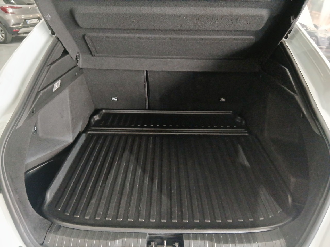 Renault Arkana RS Line TCe 118 kW (160 CV) EDC Microhíbrido - 12