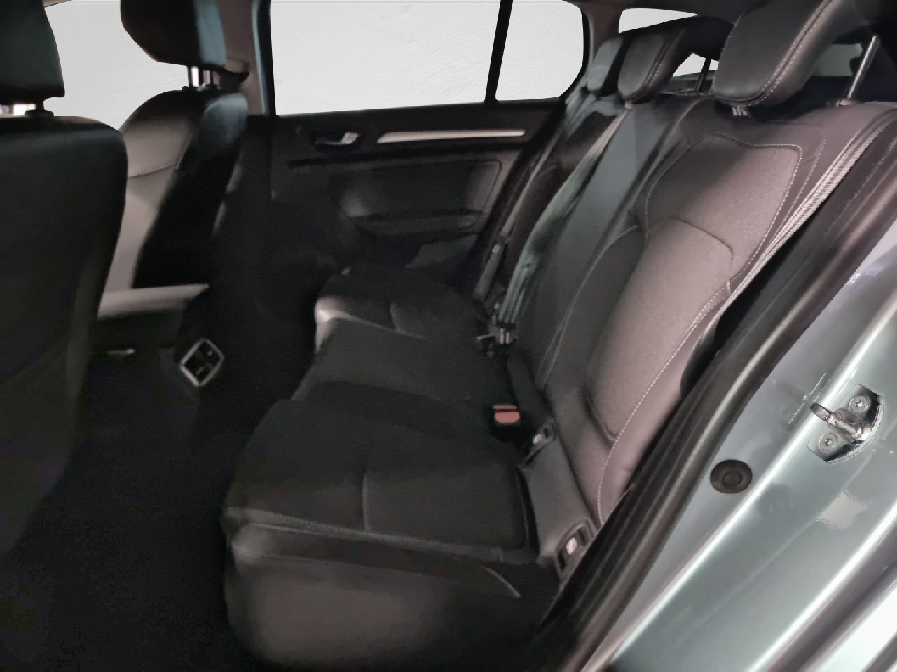 Renault Megane Sport Tourer Zen E-TECH 118 kW (160 CV) - 12