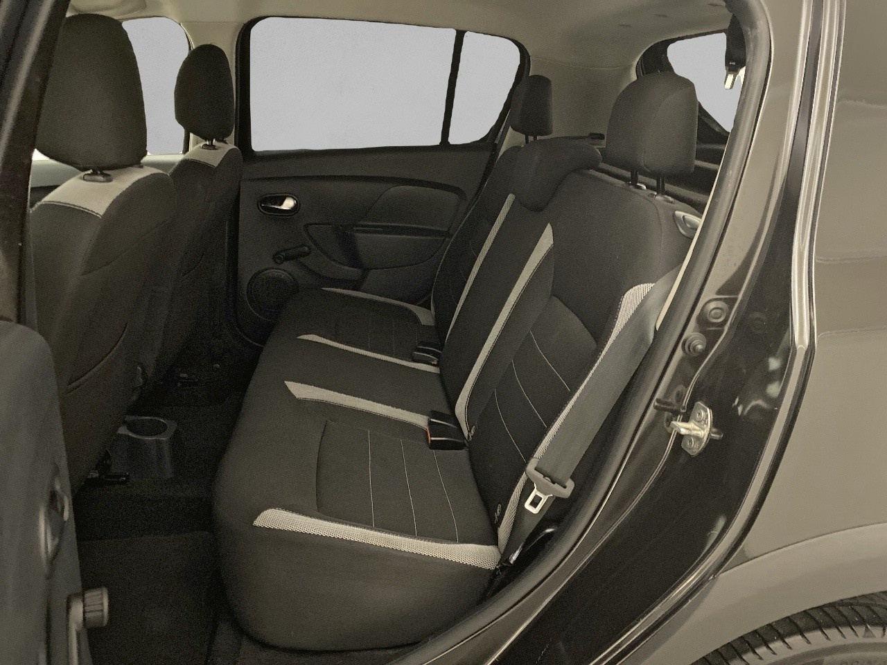 Dacia Sandero Stepway Essential TCE 74 kW (100 CV) GLP - 10