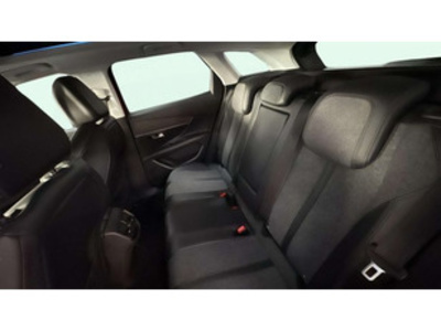 Peugeot 3008 PureTech 130 S&S Active 96 kW (130 CV) Peugeot 3008 PureTech 130 S&S Active 96 kW (130 CV)