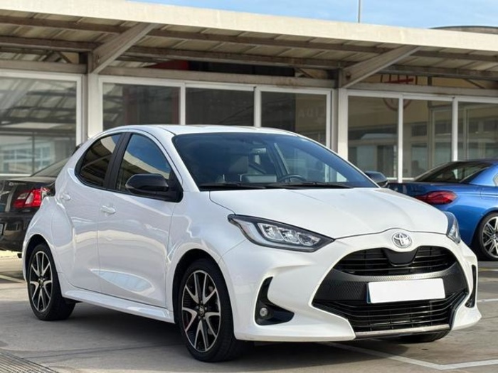 ToyotaYaris 120H Style 85 kW (116 CV) Vehículo usado en Barcelona - 4 ToyotaYaris 120H Style 85 kW (116 CV) Vehículo usado en Barcelona - 4