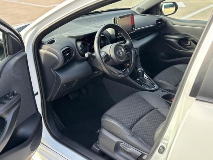 ToyotaYaris 120H Style 85 kW (116 CV) Vehículo usado en Barcelona - 8 ToyotaYaris 120H Style 85 kW (116 CV) Vehículo usado en Barcelona - 8