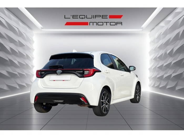 ToyotaYaris 120H Style 85 kW (116 CV) Vehículo usado en Barcelona - 19 ToyotaYaris 120H Style 85 kW (116 CV) Vehículo usado en Barcelona - 19