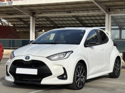 Toyota Yaris 120H Style 85 kW (116 CV) Toyota Yaris 120H Style 85 kW (116 CV)