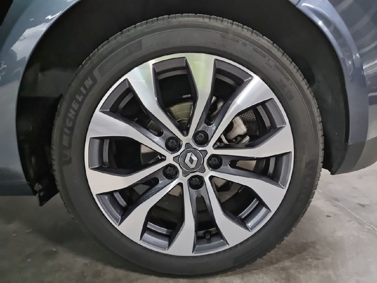 Renault Megane Techno Blue dCi EDC 85 kW (115 CV) - 10