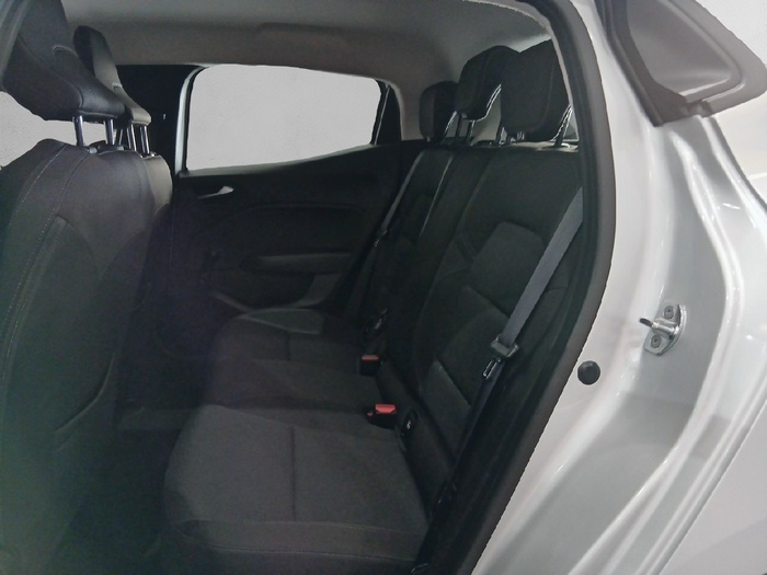 Renault Clio Intens TCe 66 kW (90 CV) - 9 Renault Clio Intens TCe 66 kW (90 CV) - 9