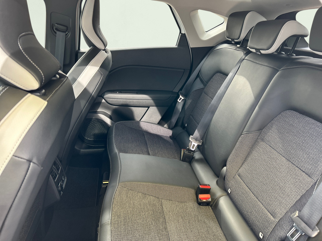 Renault Captur TCe 140 Micro Híbrido Fast Track 103 kW (140 CV) - 9