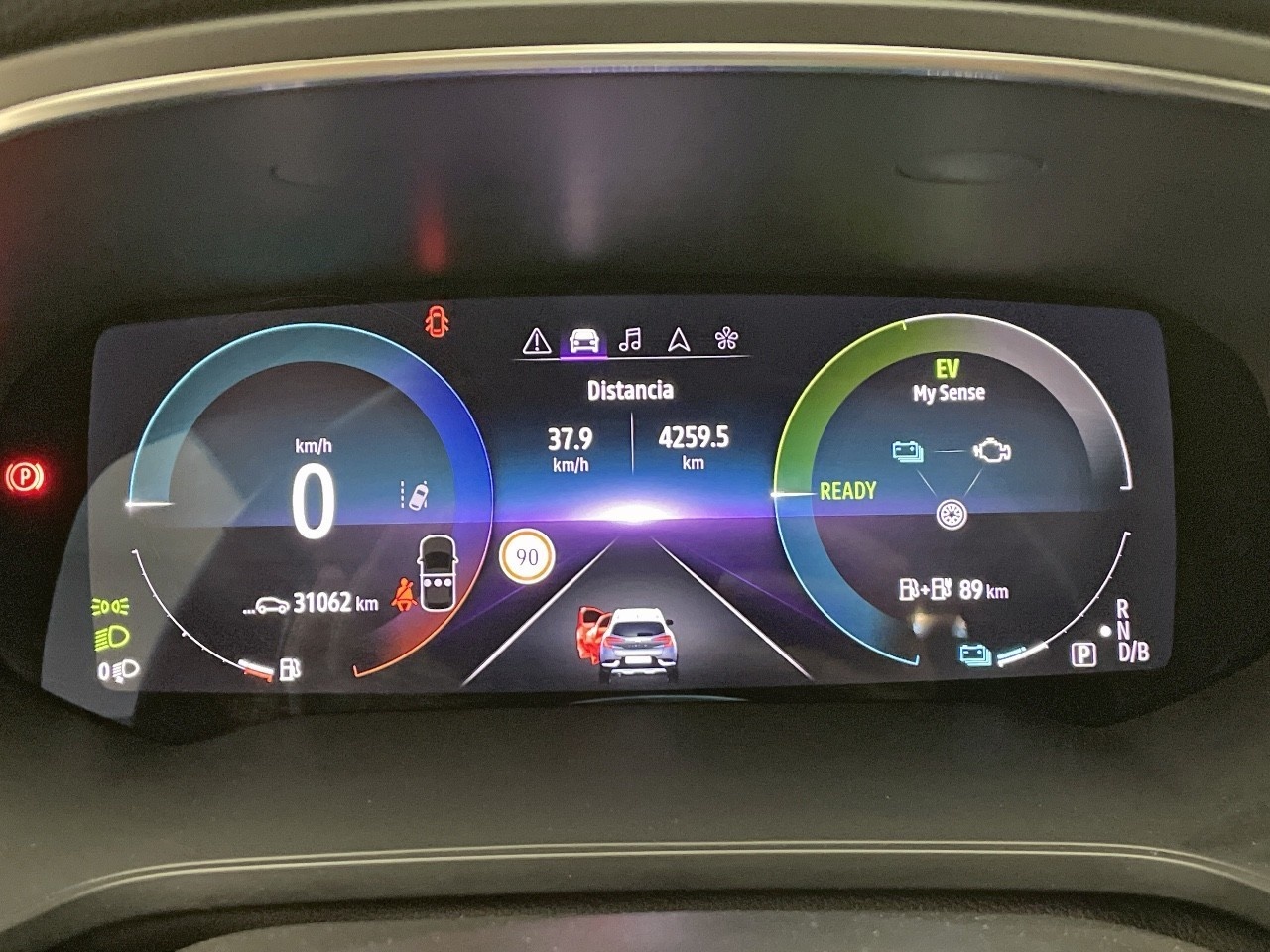 Renault Captur Techno E-Tech PHEV 118 kW (160 CV) - 8