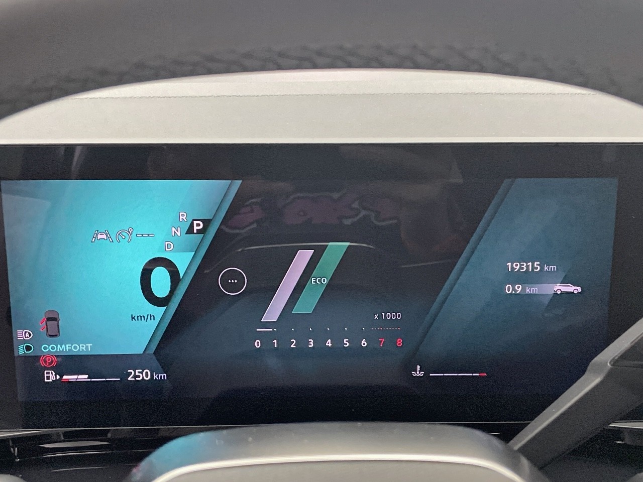 Renault Austral Techno Mild Hybrid Auto 116 kW (158 CV) - 11