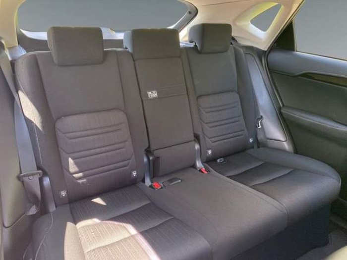 Lexus NX 300h Business Navigation 2WD 145 kW (197 CV) Vehículo usado en Madrid - 9 Lexus NX 300h Business Navigation 2WD 145 kW (197 CV) Vehículo usado en Madrid - 9