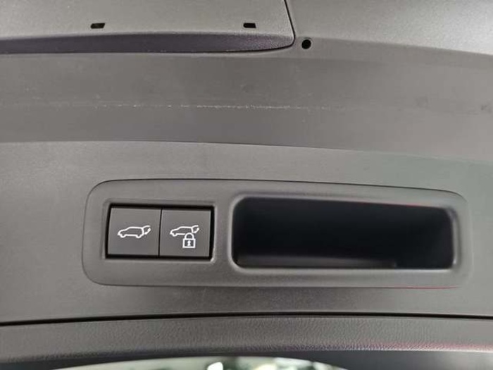 Lexus UX 300h F Sport Plus 146 kW (199 CV) Vehículo usado en Madrid - 34 Lexus UX 300h F Sport Plus 146 kW (199 CV) Vehículo usado en Madrid - 34