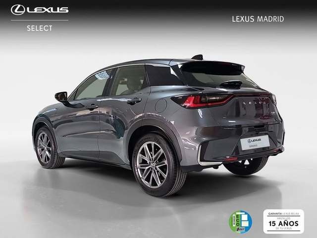 Lexus LBX 1.5 HEV Elegant Plus Black 100 kW (136 CV) Vehículo usado en Madrid - 2