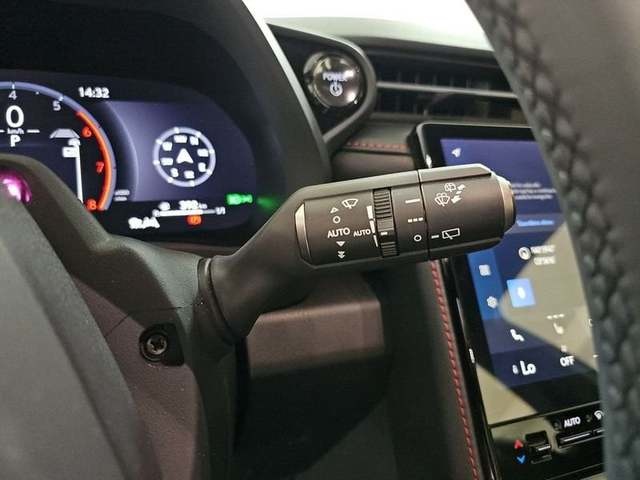 Lexus LBX 1.5 HEV Elegant Plus Black 100 kW (136 CV) Vehículo usado en Madrid - 14