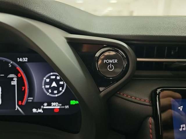 Lexus LBX 1.5 HEV Elegant Plus Black 100 kW (136 CV) Vehículo usado en Madrid - 15