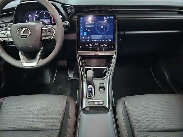 Lexus LBX 1.5 HEV Elegant Plus Black 100 kW (136 CV) Vehículo usado en Madrid - 21 Lexus LBX 1.5 HEV Elegant Plus Black 100 kW (136 CV) Vehículo usado en Madrid - 21