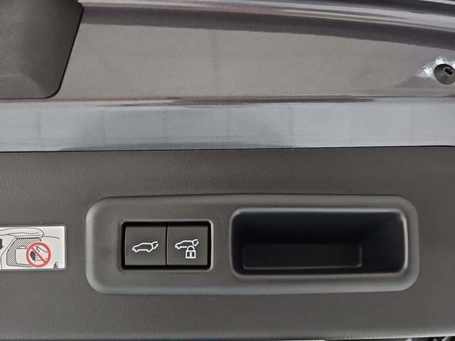 Lexus LBX 1.5 HEV Elegant Plus Black 100 kW (136 CV) Vehículo usado en Madrid - 33