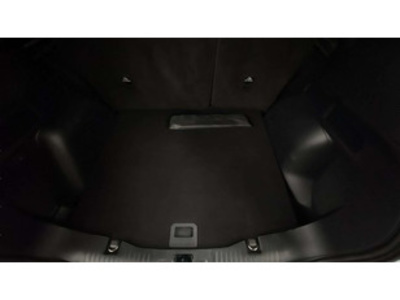 Ford Kuga 2.0 EcoBlue ST-Line Auto 88 kW (120 CV) Ford Kuga 2.0 EcoBlue ST-Line Auto 88 kW (120 CV)