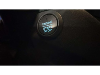 Ford Kuga 2.0 EcoBlue ST-Line Auto 88 kW (120 CV) Ford Kuga 2.0 EcoBlue ST-Line Auto 88 kW (120 CV)