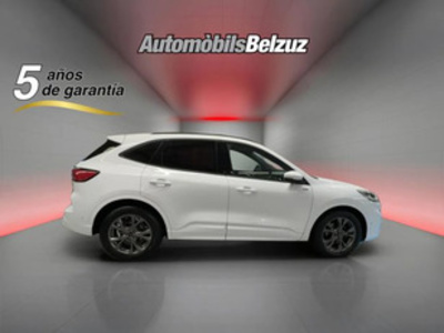 Ford Kuga 2.0 EcoBlue ST-Line Auto 88 kW (120 CV) Ford Kuga 2.0 EcoBlue ST-Line Auto 88 kW (120 CV)