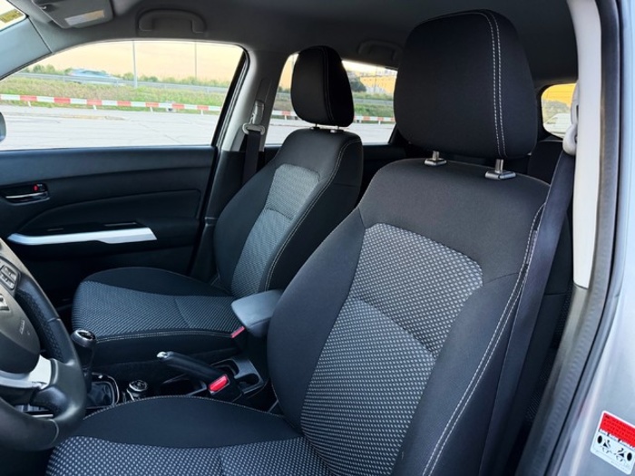 SuzukiVitara 1.6 VVT GLE 4WD 88 kW (120 CV) Vehículo usado en Barcelona - 4 SuzukiVitara 1.6 VVT GLE 4WD 88 kW (120 CV) Vehículo usado en Barcelona - 4