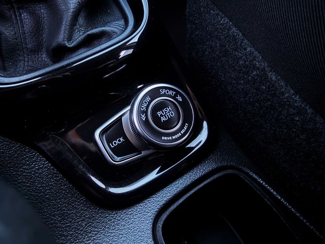 SuzukiVitara 1.6 VVT GLE 4WD 	88 kW (120 CV) Vehículo usado en Barcelona - 22