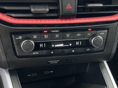 SEAT Arona 1.0 TSI S&S FR 81 kW (110 CV) SEAT Arona 1.0 TSI S&S FR 81 kW (110 CV)